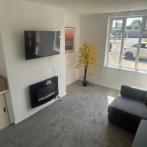 Modern 2-bedroom Family Holiday home Nottingham