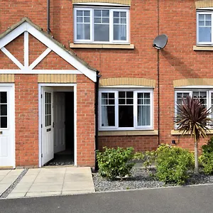Cosy 3 Bedroomed On 3 Floors Holiday home Darlington (Durham)