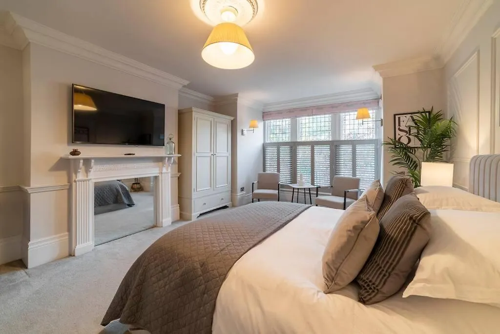 Westcourt By Rmg Apartments Harrogate